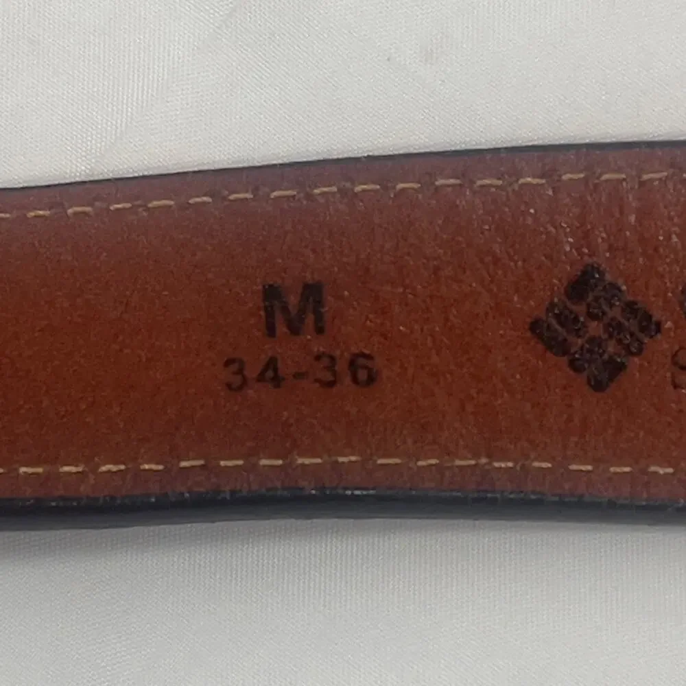Columbia Belt Brown Leather with Dark Brown Trim Western Med 34-36 Metal Buckle
